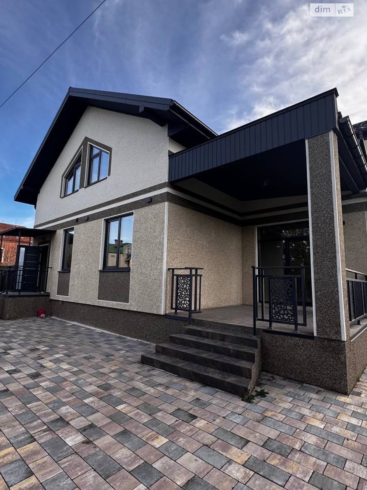 двухэтажный дом, 185 кв. м, газобетон. Продажа в Зимней Воде фото 1