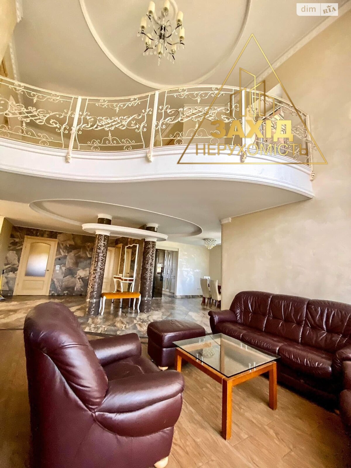двухэтажный дом с гаражом, 274.2 кв. м, кирпич. Продажа в Змиенце фото 1 двухэтажный дом с гаражом, 274.2 кв. м, кирпич. Продажа в Змиенце фото 1