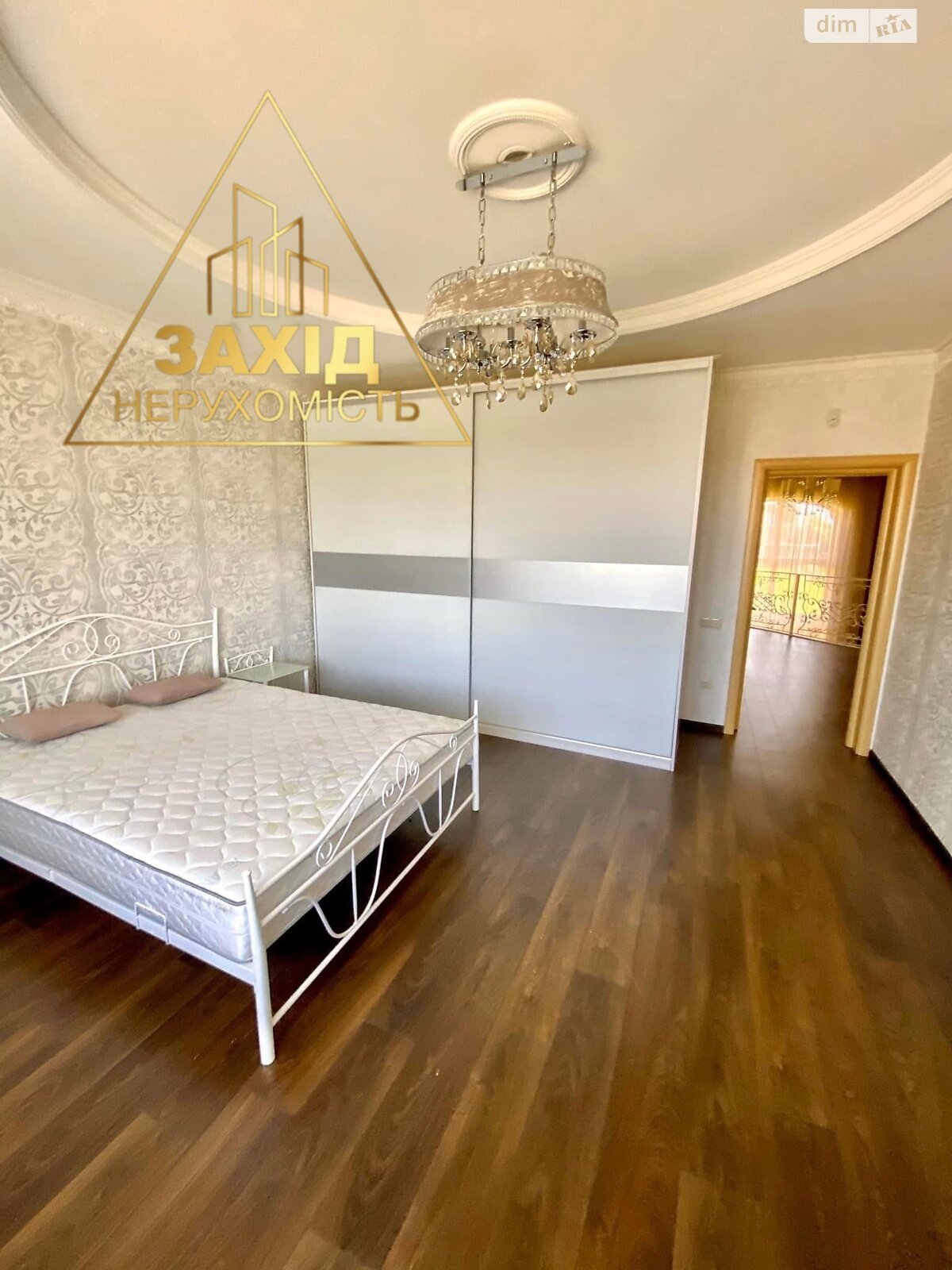 двухэтажный дом с гаражом, 274.2 кв. м, кирпич. Продажа в Змиенце фото 1 двухэтажный дом с гаражом, 274.2 кв. м, кирпич. Продажа в Змиенце фото 1