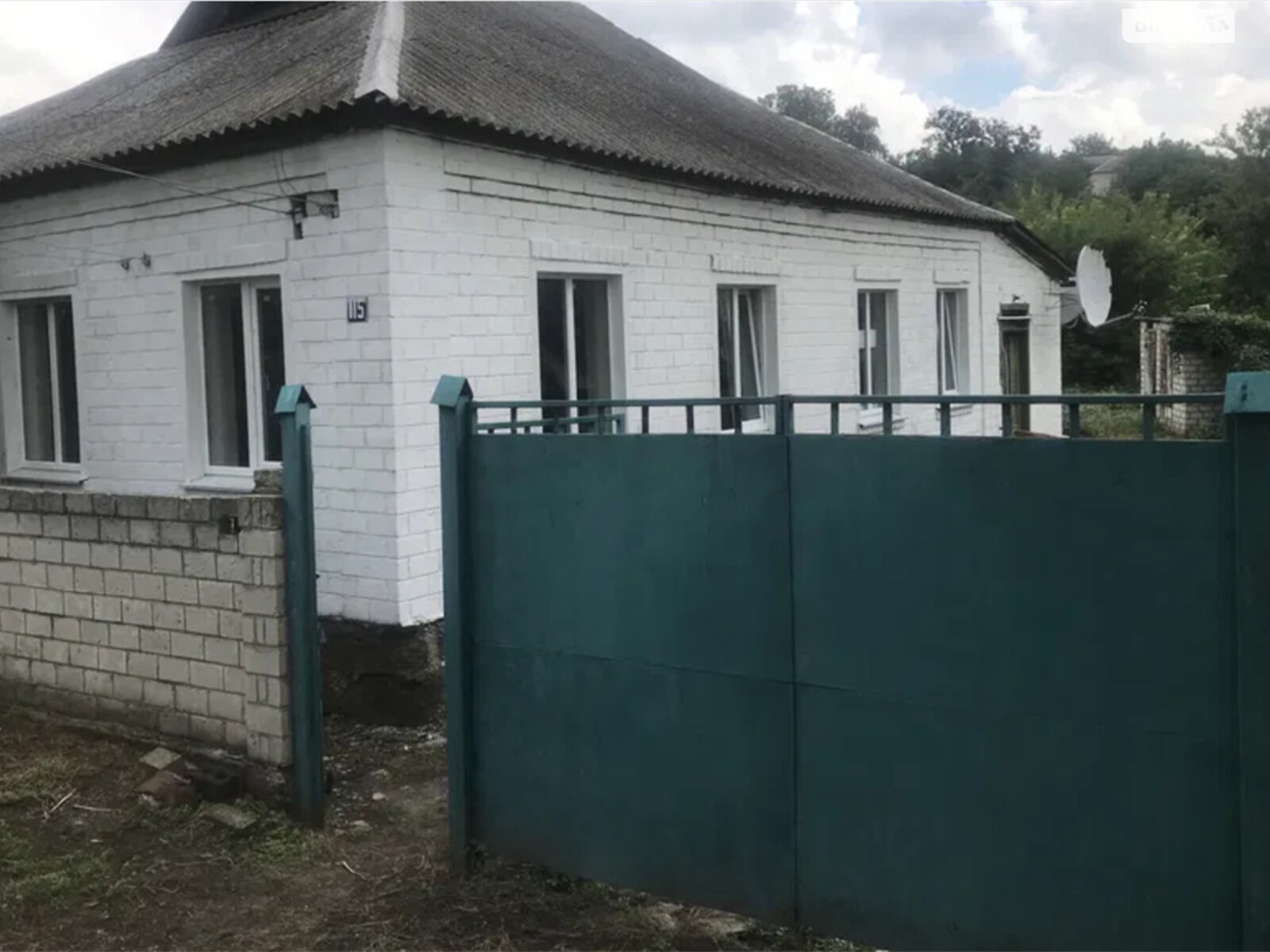 одноэтажный дом с верандой, 90 кв. м, кирпич. Продажа в Змиеве район Замостье фото 1 одноэтажный дом с верандой, 90 кв. м, кирпич. Продажа в Змиеве район Замостье фото 1