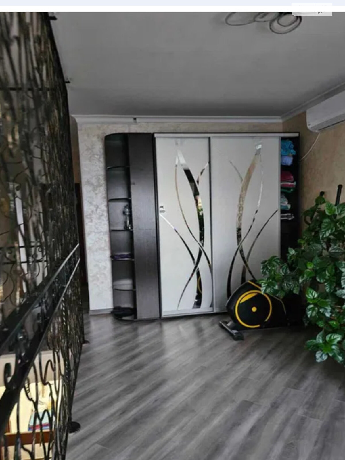 двухэтажный дом с верандой, 150 кв. м, кирпич. Продажа в Змиёве фото 1 двухэтажный дом с верандой, 150 кв. м, кирпич. Продажа в Змиёве фото 1