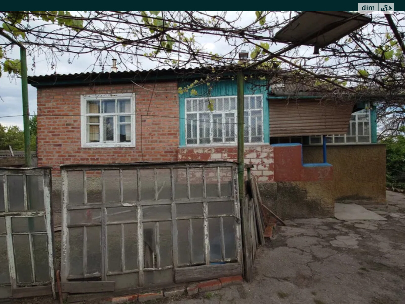 одноэтажный дом с верандой, 60 кв. м, кирпич. Продажа в Змиёве фото 1