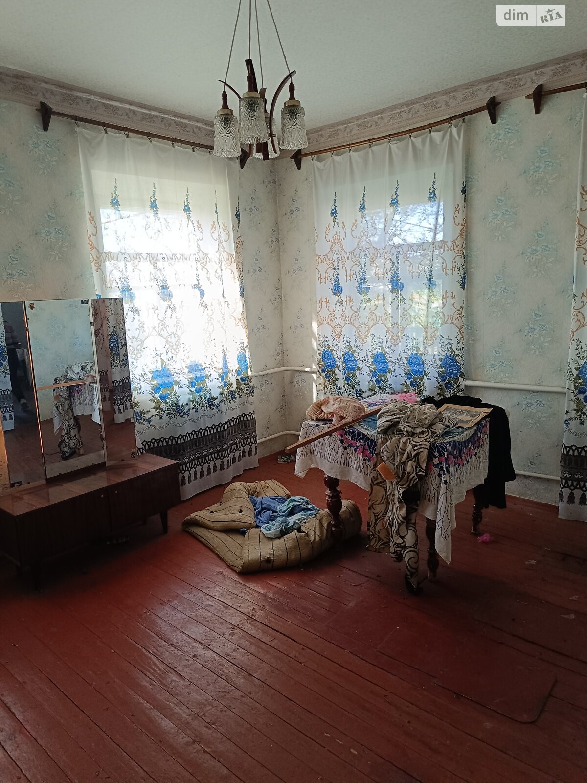 одноэтажный дом с отоплением, 170 кв. м, кирпич. Продажа в Знаменовке фото 1 одноэтажный дом с отоплением, 170 кв. м, кирпич. Продажа в Знаменовке фото 1