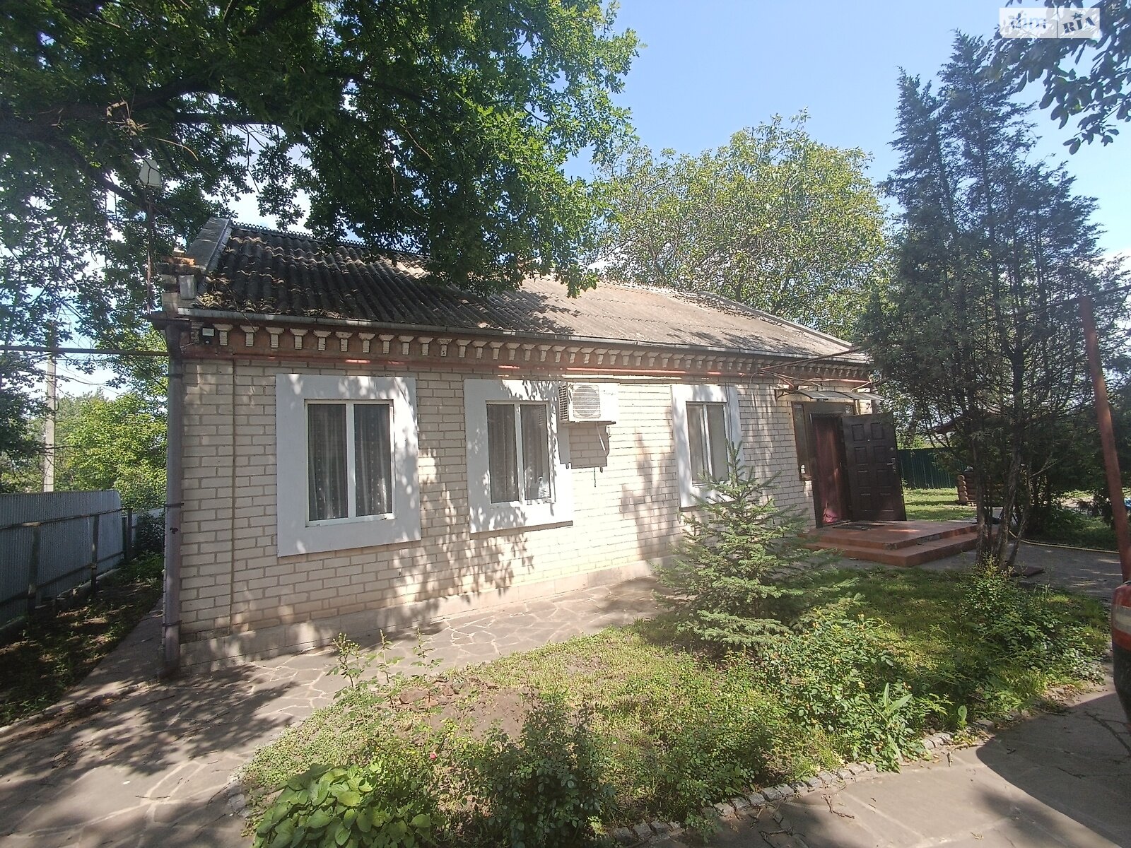 одноповерховий будинок, 90 кв. м, кирпич. Продаж у Знаменівці фото 1 одноповерховий будинок, 90 кв. м, кирпич. Продаж у Знаменівці фото 1