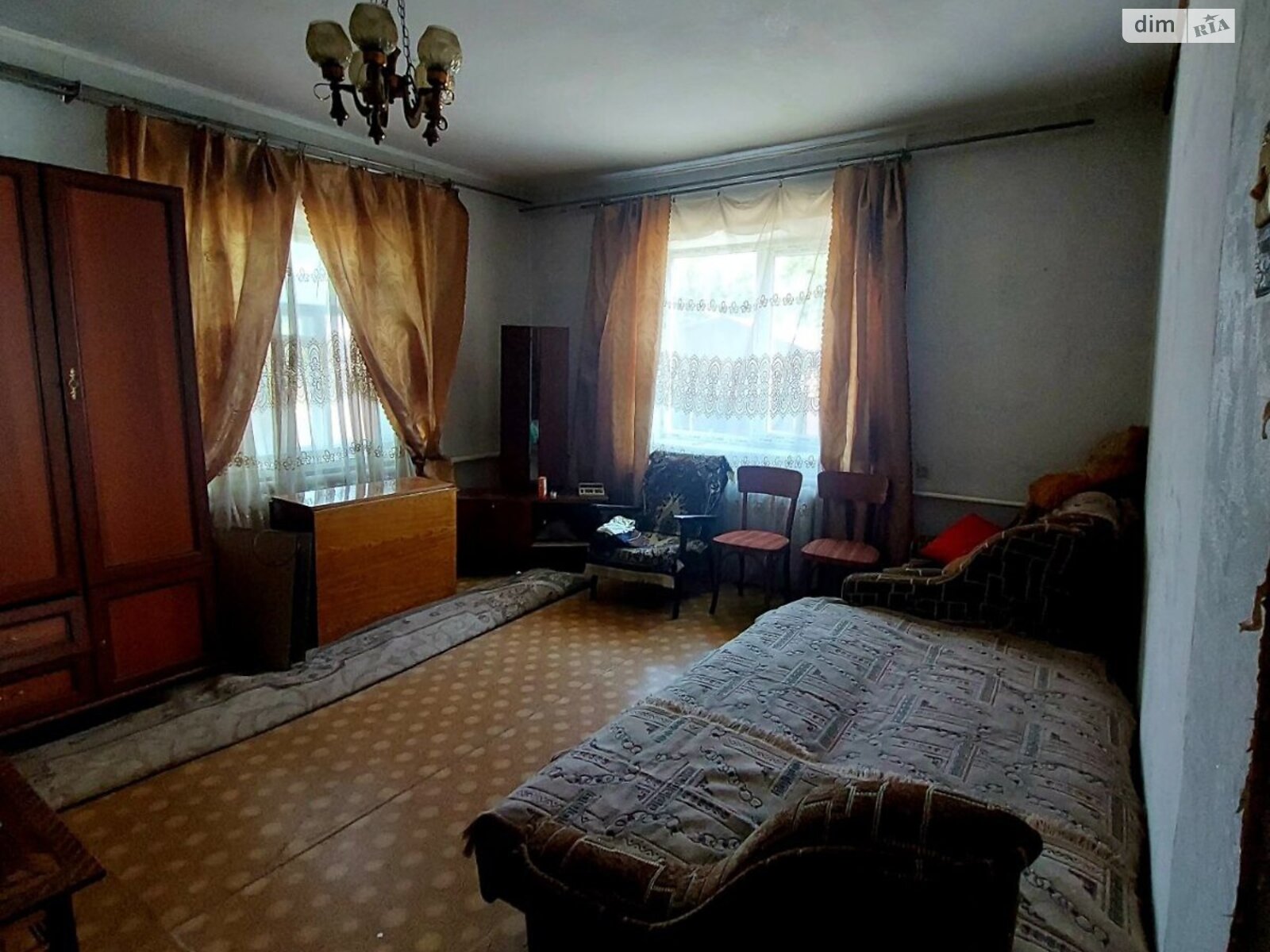 одноэтажный дом с мансардой, 90.7 кв. м, кирпич. Продажа в Золотоноше фото 1 одноэтажный дом с мансардой, 90.7 кв. м, кирпич. Продажа в Золотоноше фото 1