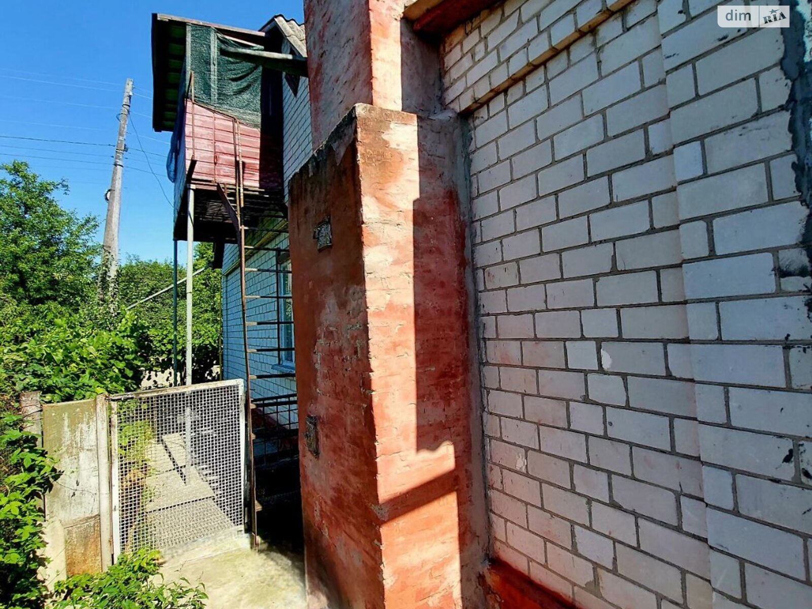 одноэтажный дом с мансардой, 90.7 кв. м, кирпич. Продажа в Золотоноше фото 1 одноэтажный дом с мансардой, 90.7 кв. м, кирпич. Продажа в Золотоноше фото 1