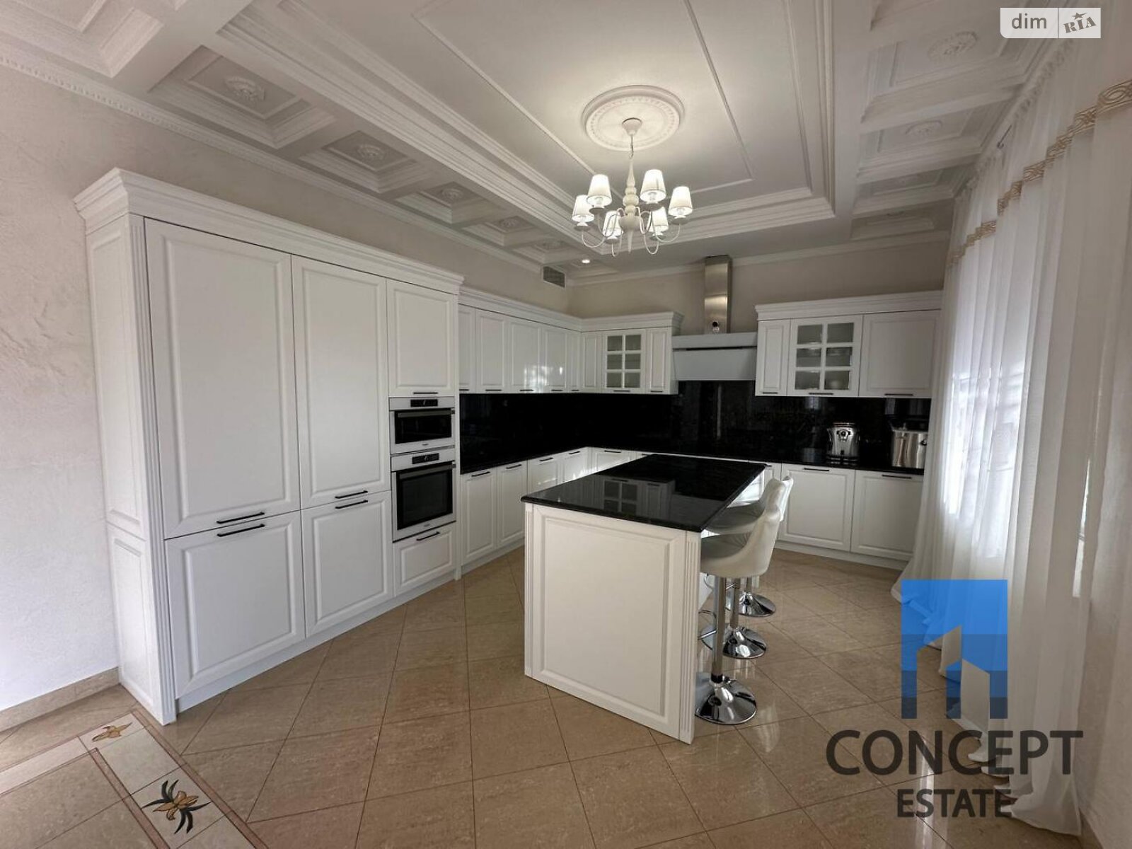 двухэтажный дом с верандой, 282.7 кв. м, кирпич. Продажа в Слобожанском фото 1