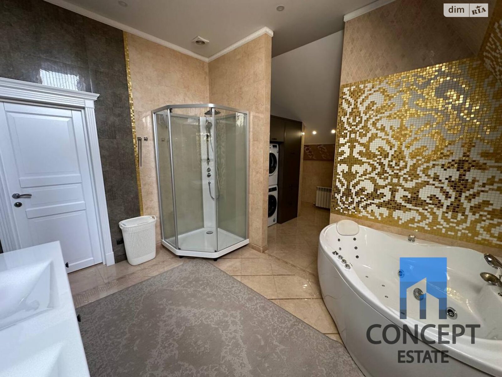 двухэтажный дом с верандой, 282.7 кв. м, кирпич. Продажа в Слобожанском фото 1