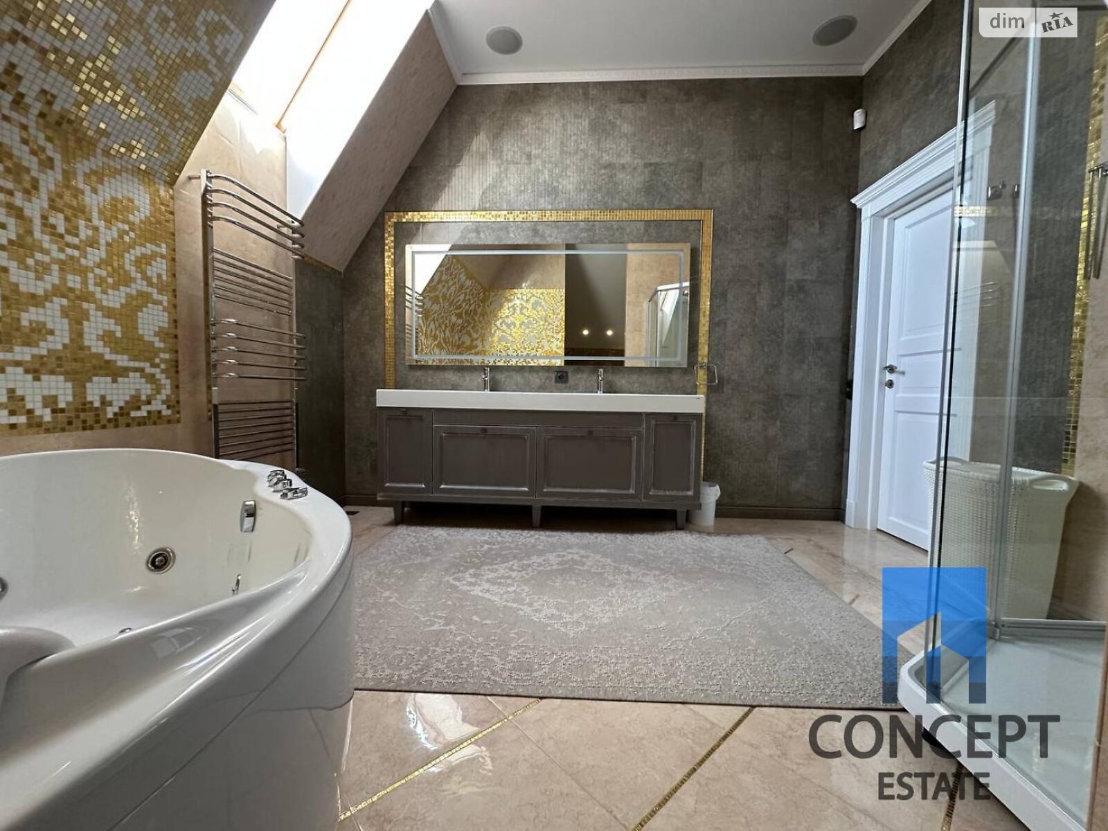 двухэтажный дом с верандой, 282.7 кв. м, кирпич. Продажа в Слобожанском фото 1