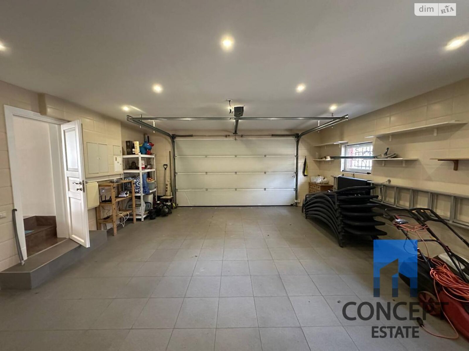 двухэтажный дом с верандой, 282.7 кв. м, кирпич. Продажа в Слобожанском фото 1