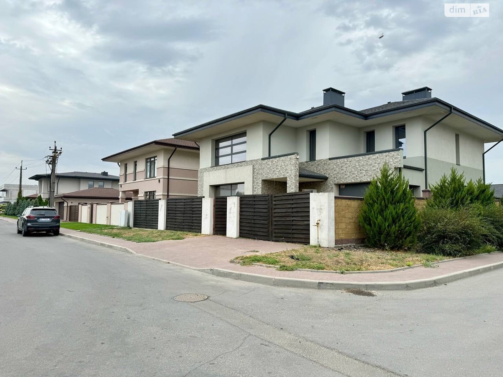 двоповерховий будинок з гаражем, 274.5 кв. м, цегла. Продаж у Слобожанському фото 1 двоповерховий будинок з гаражем, 274.5 кв. м, цегла. Продаж у Слобожанському фото 1
