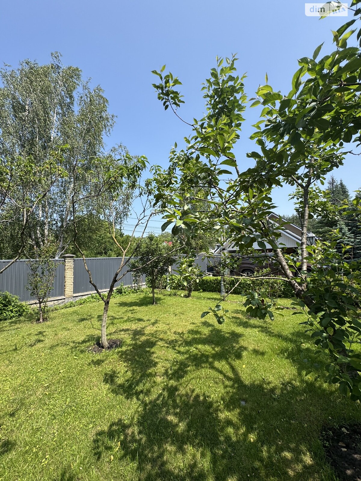 трехэтажный дом с гаражом, 265.9 кв. м, кирпич. Продажа в Зозули фото 1 трехэтажный дом с гаражом, 265.9 кв. м, кирпич. Продажа в Зозули фото 1