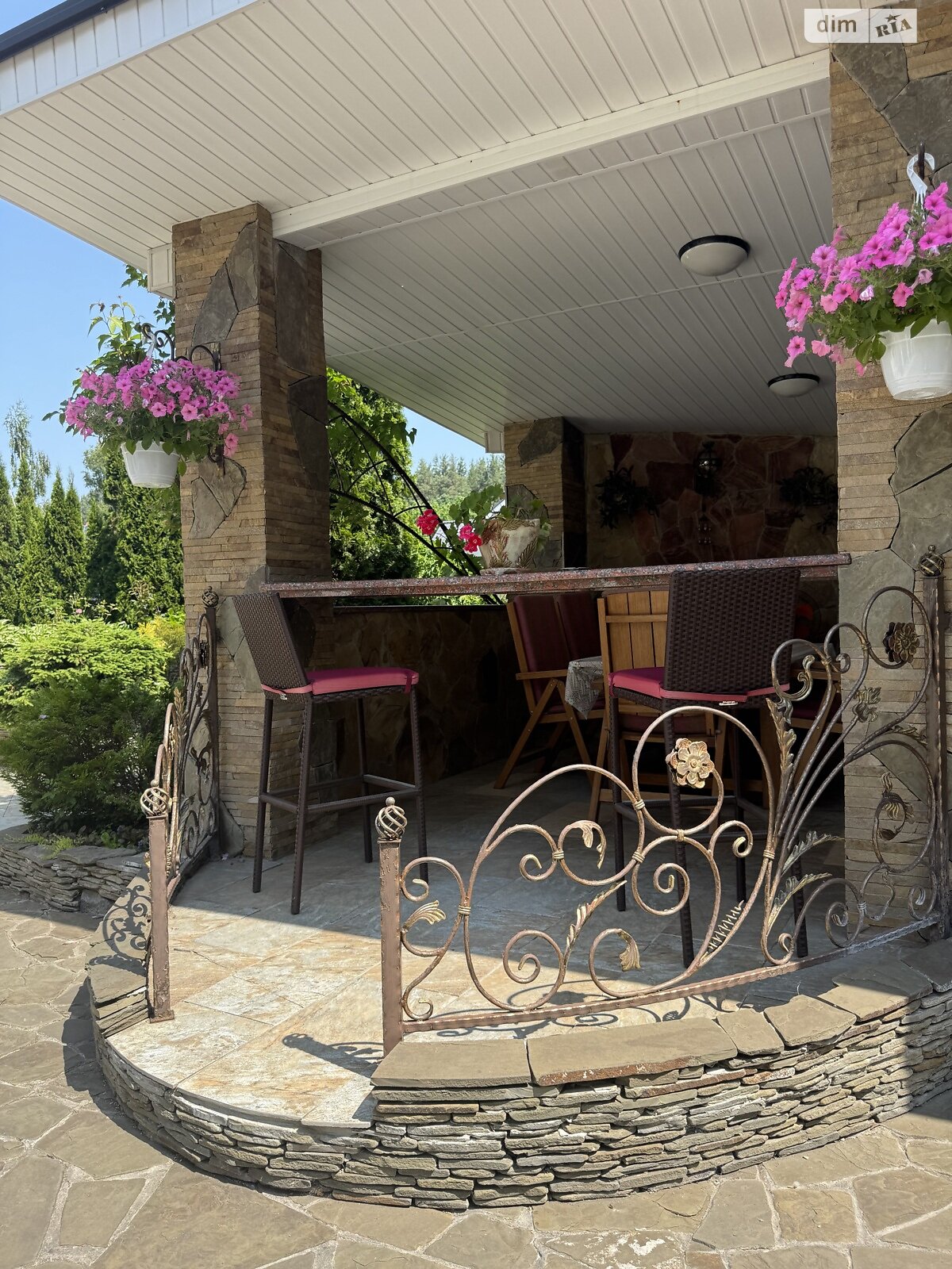 трехэтажный дом с гаражом, 265.9 кв. м, кирпич. Продажа в Зозули фото 1 трехэтажный дом с гаражом, 265.9 кв. м, кирпич. Продажа в Зозули фото 1