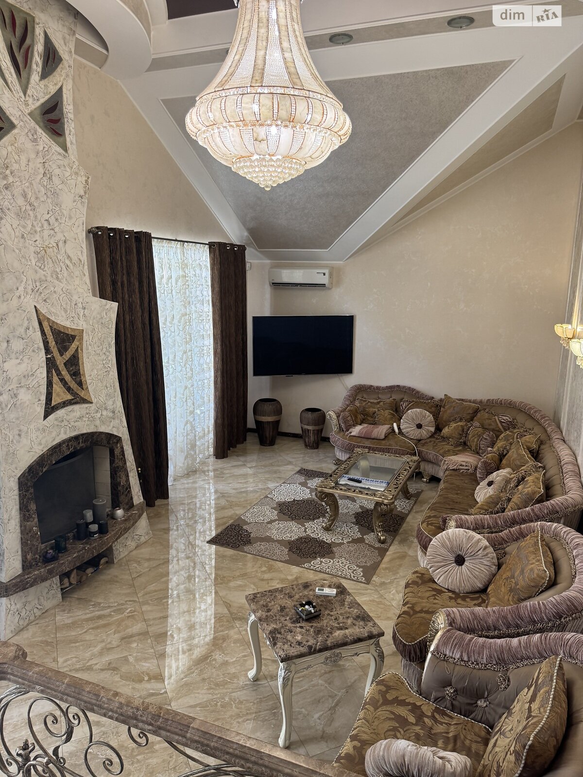 трехэтажный дом с гаражом, 265.9 кв. м, кирпич. Продажа в Зозули фото 1 трехэтажный дом с гаражом, 265.9 кв. м, кирпич. Продажа в Зозули фото 1