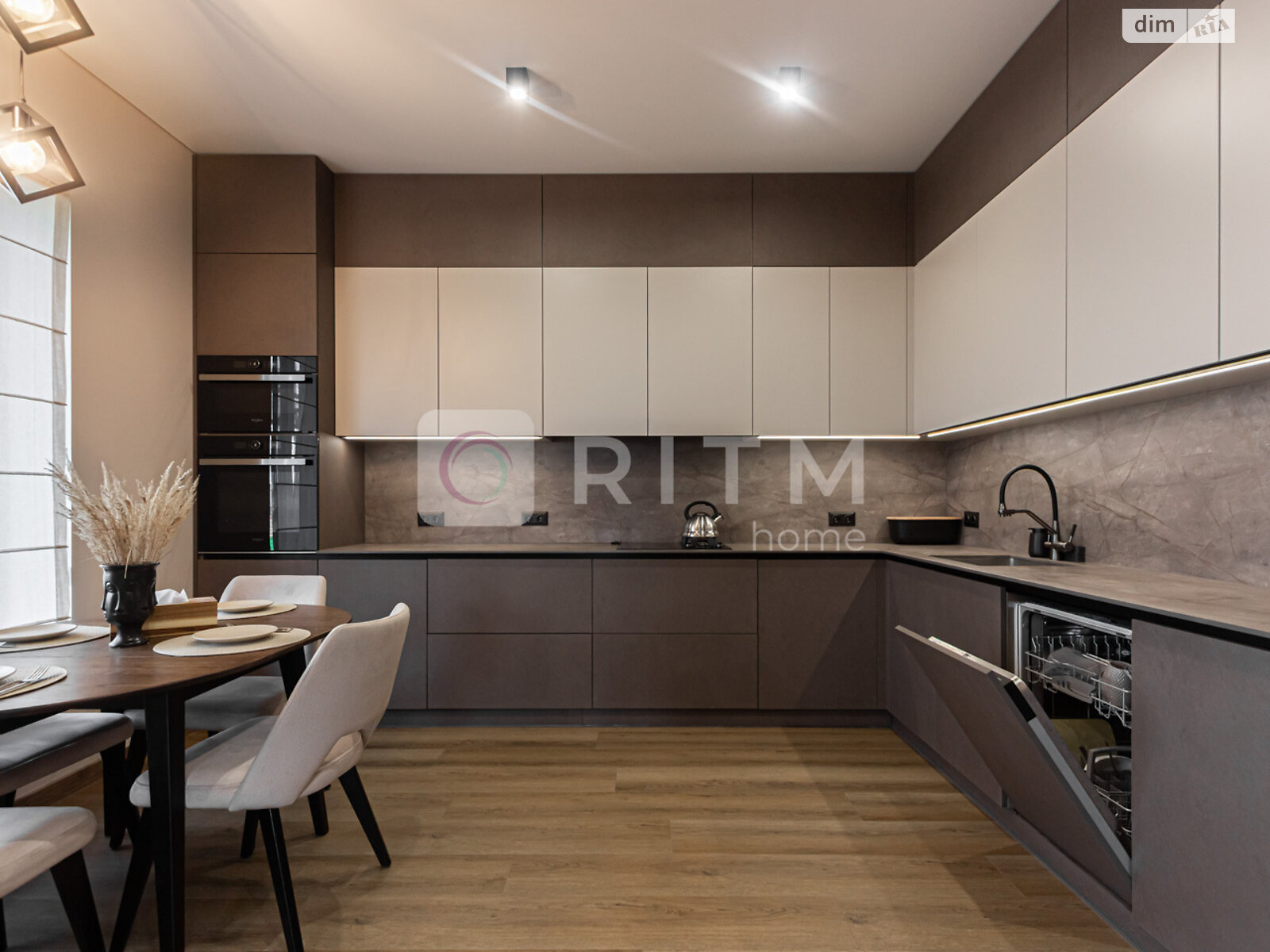 двоповерховий будинок з гаражем, 155 кв. м, цегла. Продаж у Зубрі фото 1 двоповерховий будинок з гаражем, 155 кв. м, цегла. Продаж у Зубрі фото 1