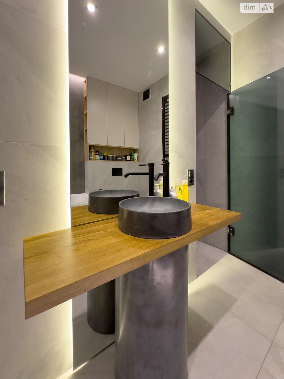 двухэтажный дом с балконом, 162.2 кв. м, кирпич. Продажа в Зубре фото 1