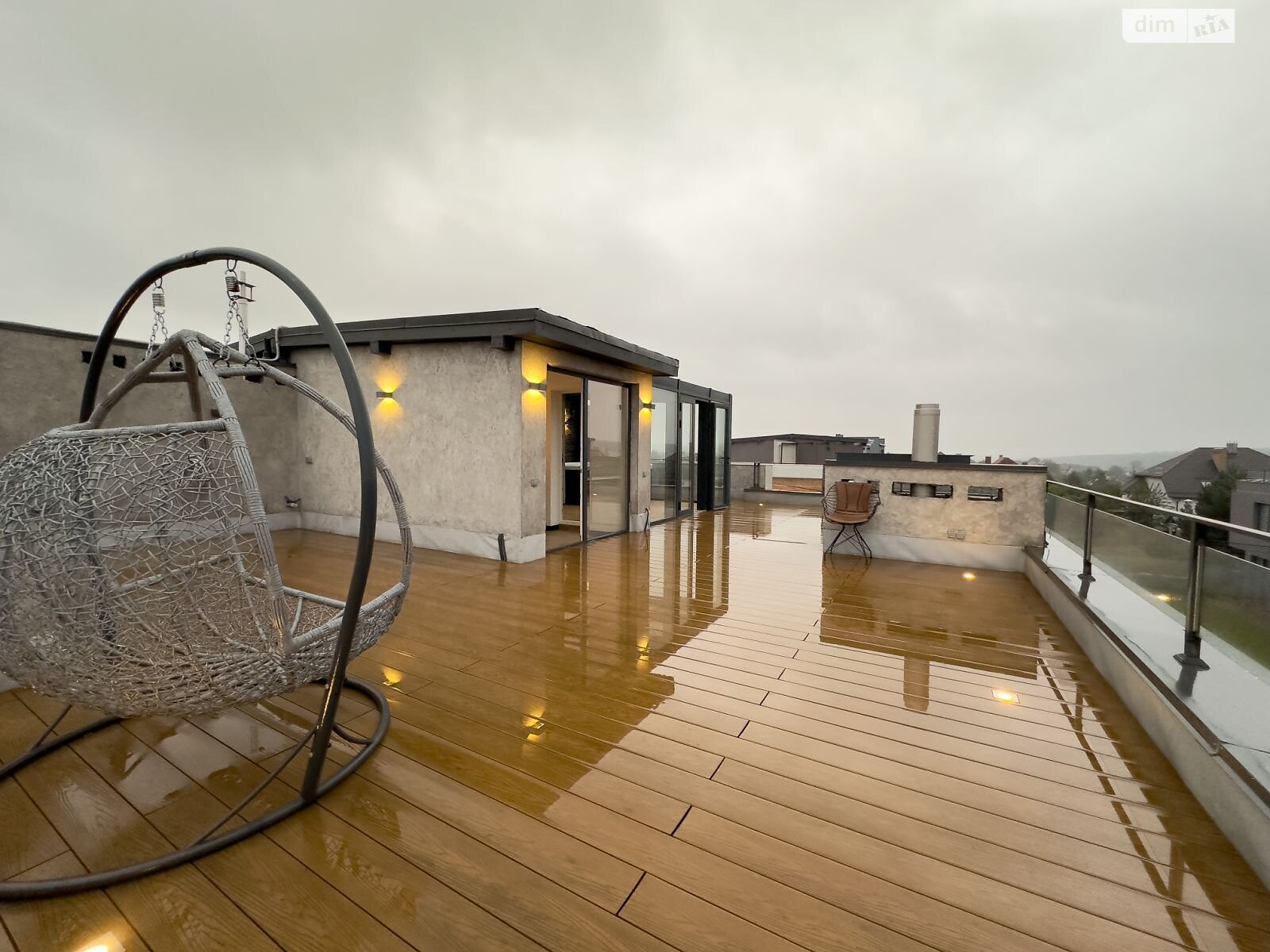 двухэтажный дом с балконом, 162.2 кв. м, кирпич. Продажа в Зубре фото 1