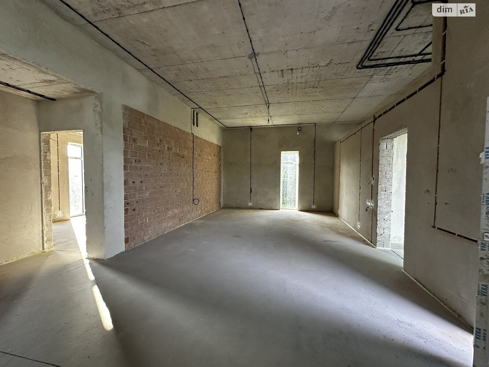 одноповерховий будинок з опаленням, 208 кв. м, цегла. Продаж у Зубрі фото 1 одноповерховий будинок з опаленням, 208 кв. м, цегла. Продаж у Зубрі фото 1
