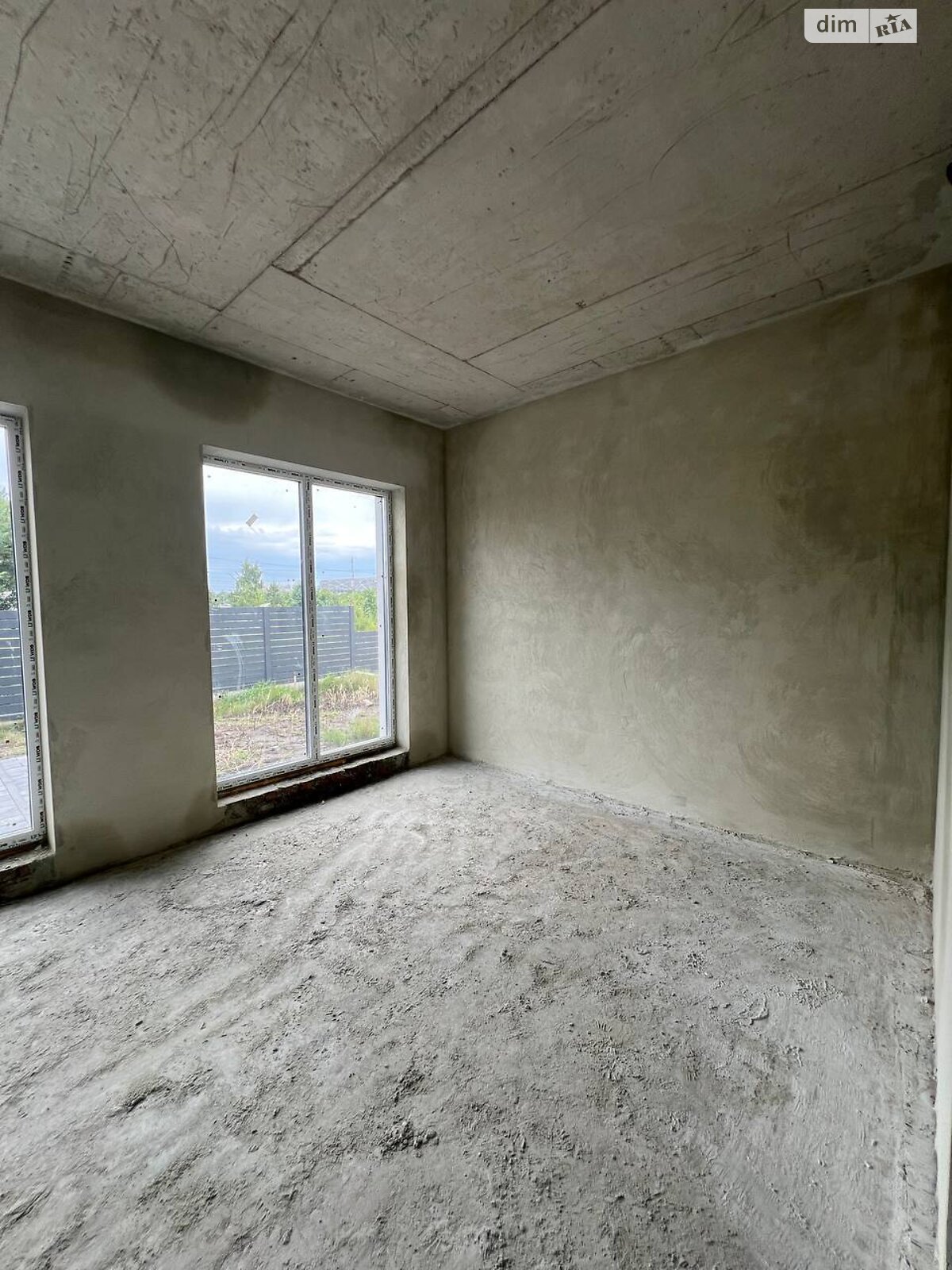 трехэтажный дом, 135 кв. м, кирпич. Продажа в Зубре фото 1 трехэтажный дом, 135 кв. м, кирпич. Продажа в Зубре фото 1