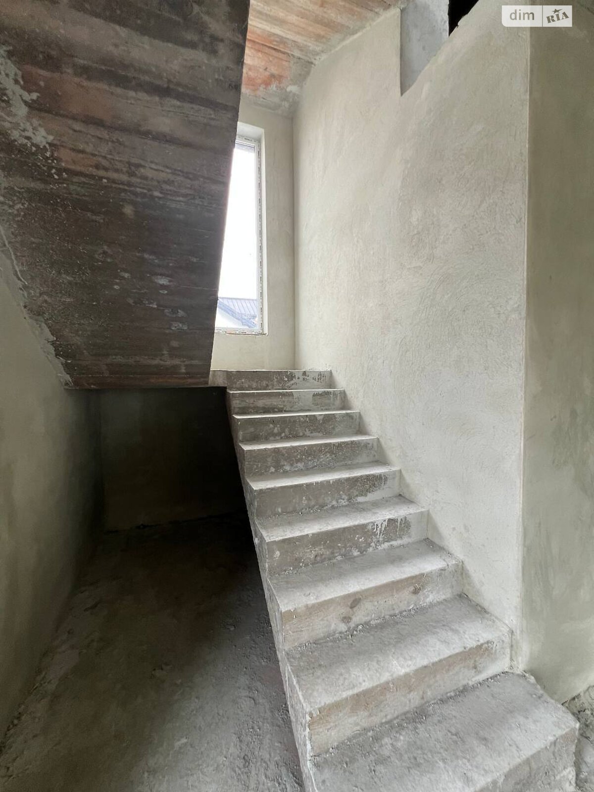 трехэтажный дом, 135 кв. м, кирпич. Продажа в Зубре фото 1 трехэтажный дом, 135 кв. м, кирпич. Продажа в Зубре фото 1