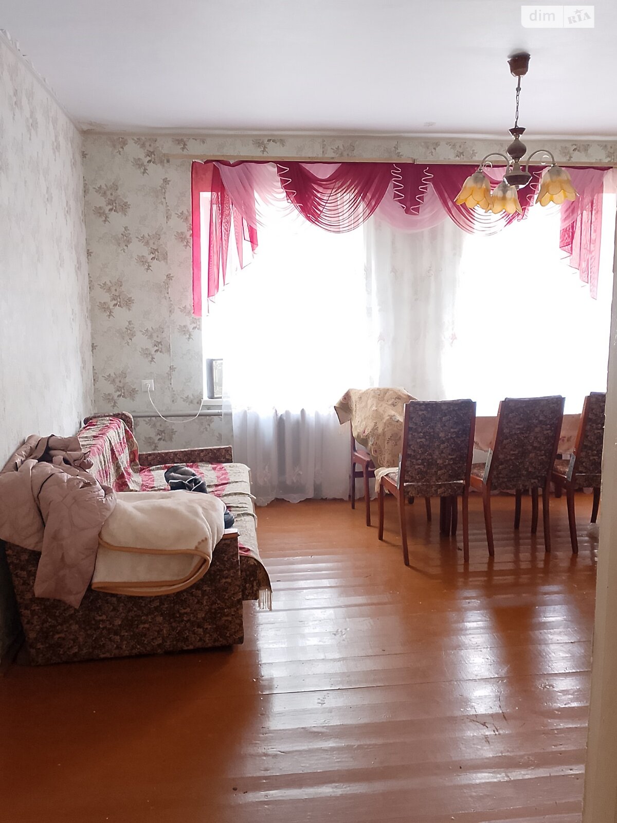 одноэтажный дом, 4000 кв. м, кирпич. Продажа в Зуевцах фото 1