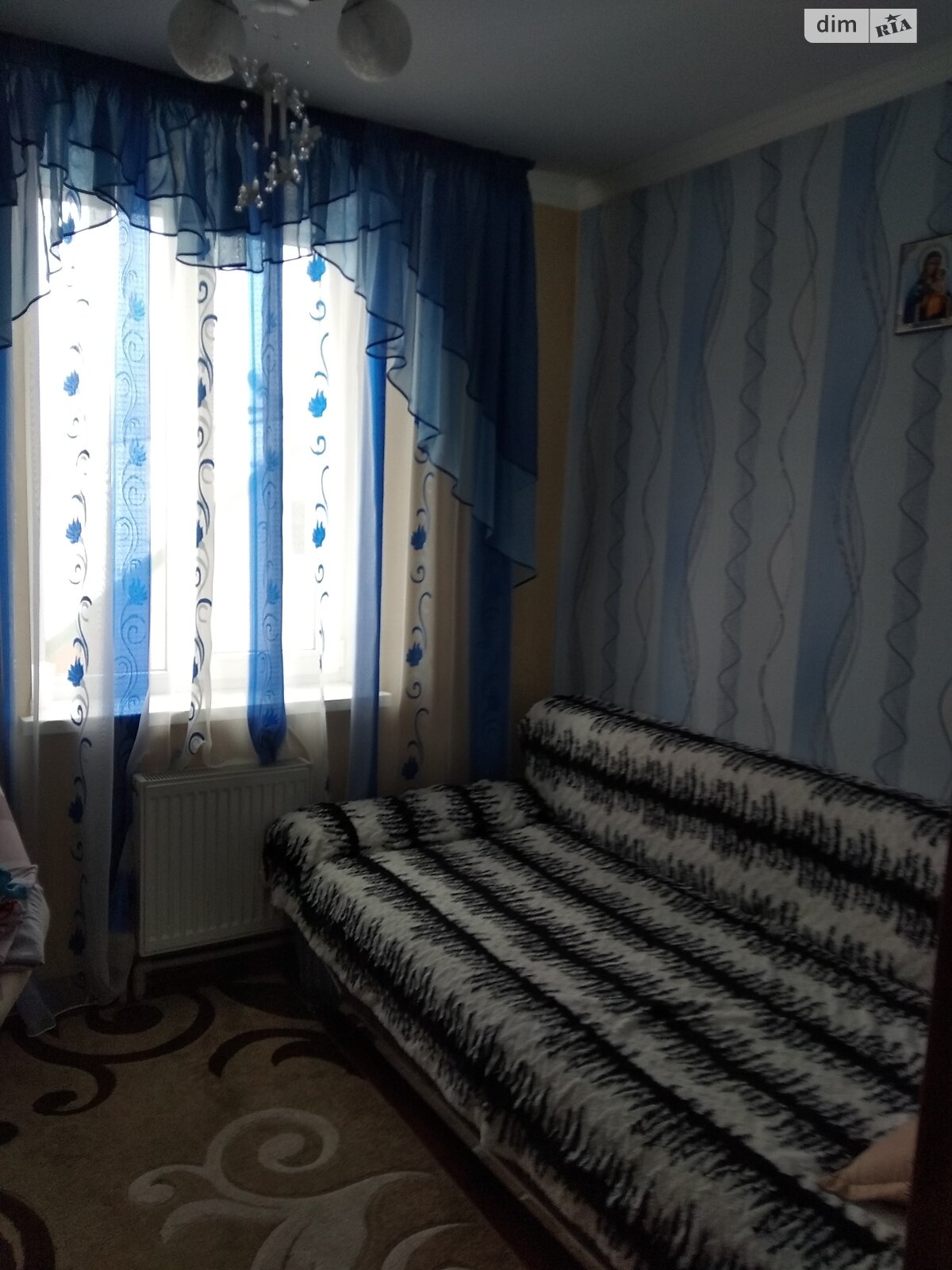 двоповерховий будинок, 100 кв. м, цегла. Продаж у Звягелі фото 1 двоповерховий будинок, 100 кв. м, цегла. Продаж у Звягелі фото 1