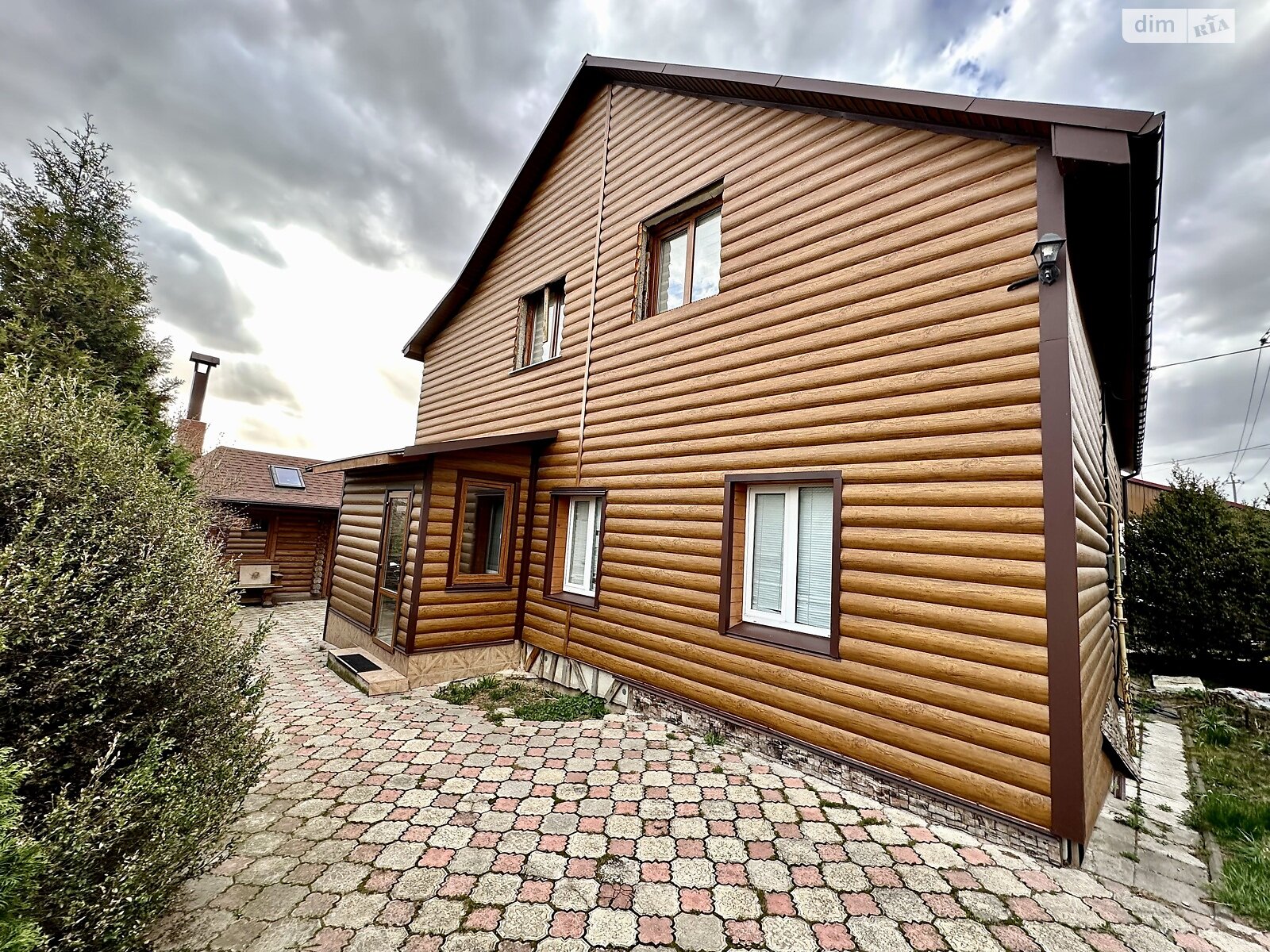 двоповерховий будинок з гаражем, 160.6 кв. м, цегла. Продаж в Звягелі, район Звягель фото 1 двоповерховий будинок з гаражем, 160.6 кв. м, цегла. Продаж в Звягелі, район Звягель фото 1