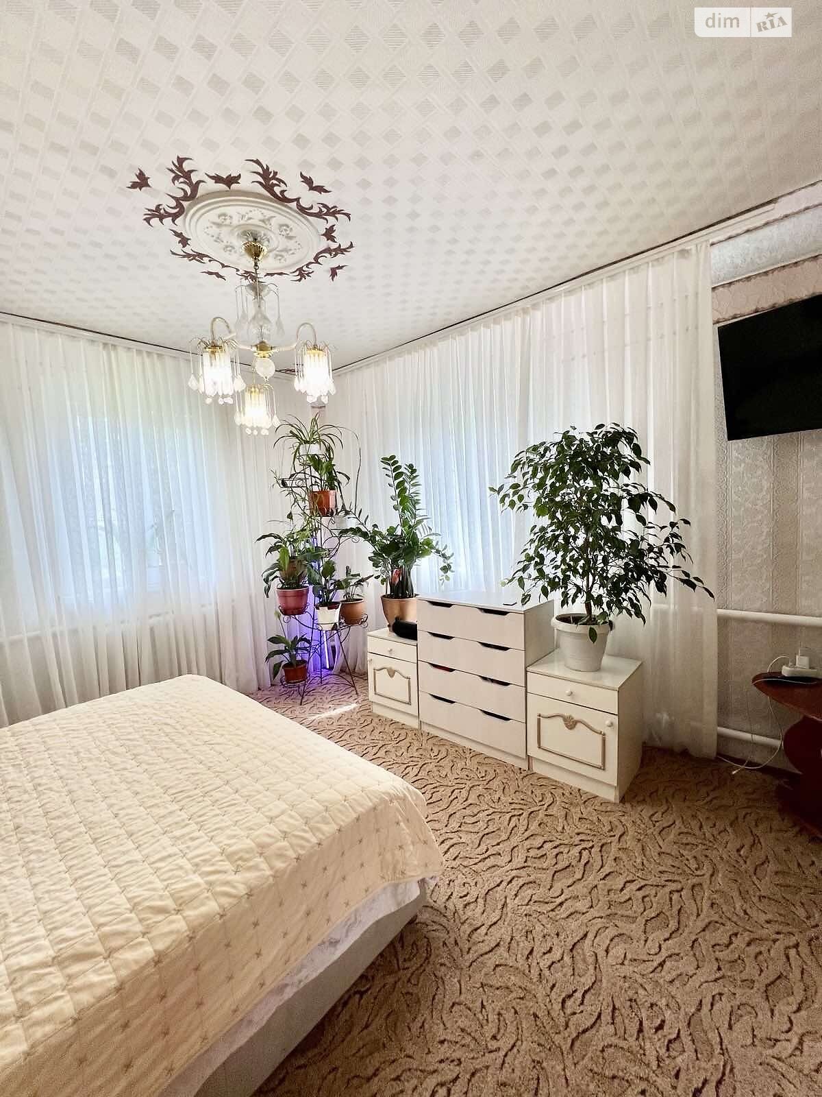одноповерховий будинок з гаражем, 101.7 кв. м, цегла. Продаж в Звягелі, район Звягель фото 1 одноповерховий будинок з гаражем, 101.7 кв. м, цегла. Продаж в Звягелі, район Звягель фото 1