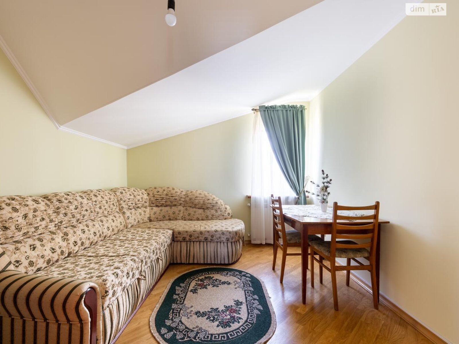 пятиэтажный дом с мебелью, 224 кв. м, кирпич. Продажа в Зымна Вода фото 1 пятиэтажный дом с мебелью, 224 кв. м, кирпич. Продажа в Зымна Вода фото 1