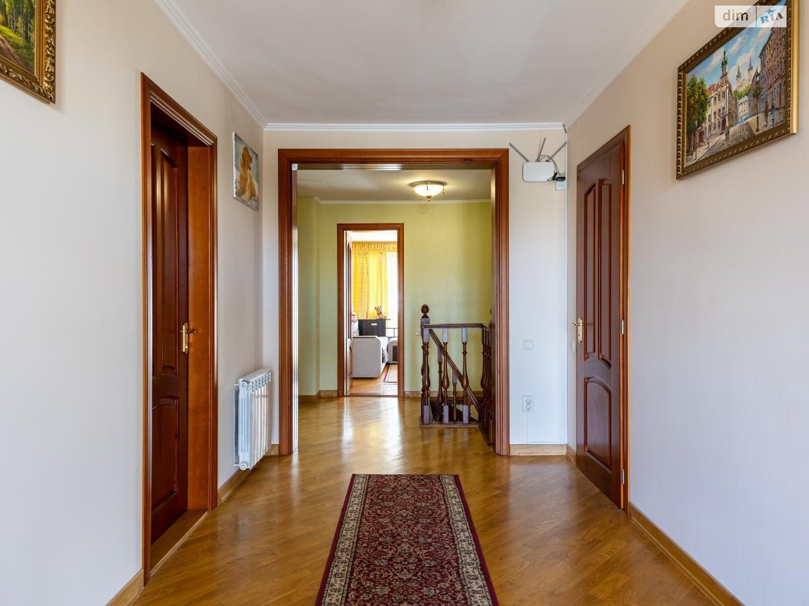 пятиэтажный дом с мебелью, 224 кв. м, кирпич. Продажа в Зымна Вода фото 1 пятиэтажный дом с мебелью, 224 кв. м, кирпич. Продажа в Зымна Вода фото 1