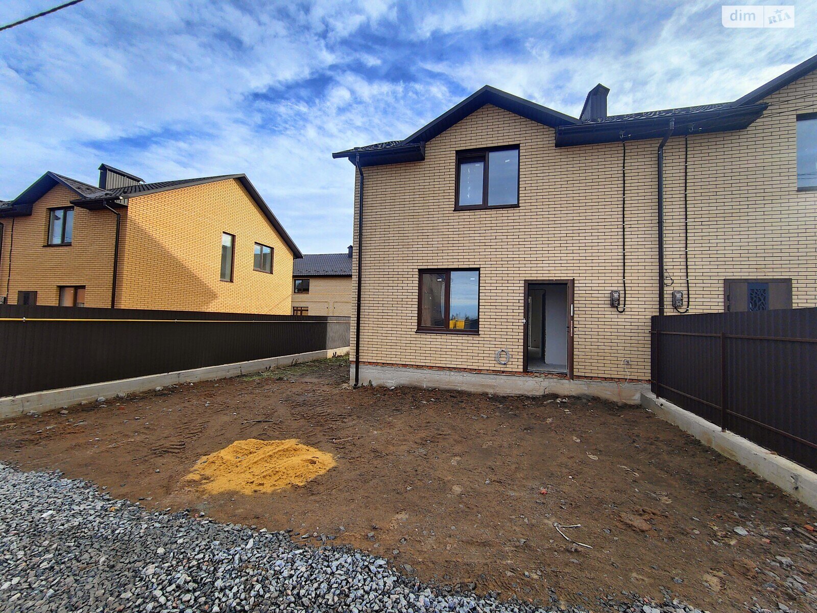 двухэтажный дуплекс, 105 кв. м, кирпич. Продажа в Агрономичном фото 1 двухэтажный дуплекс, 105 кв. м, кирпич. Продажа в Агрономичном фото 1