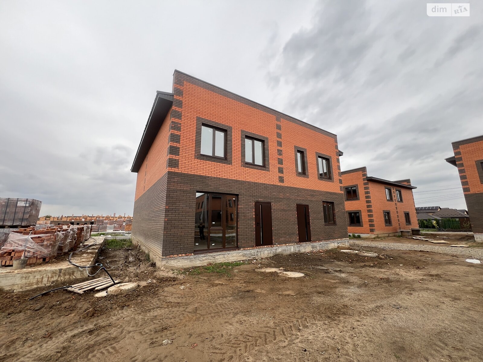 двоповерховий дуплекс, 70 кв. м, цегла. Продаж у Агрономічному фото 1 двоповерховий дуплекс, 70 кв. м, цегла. Продаж у Агрономічному фото 1
