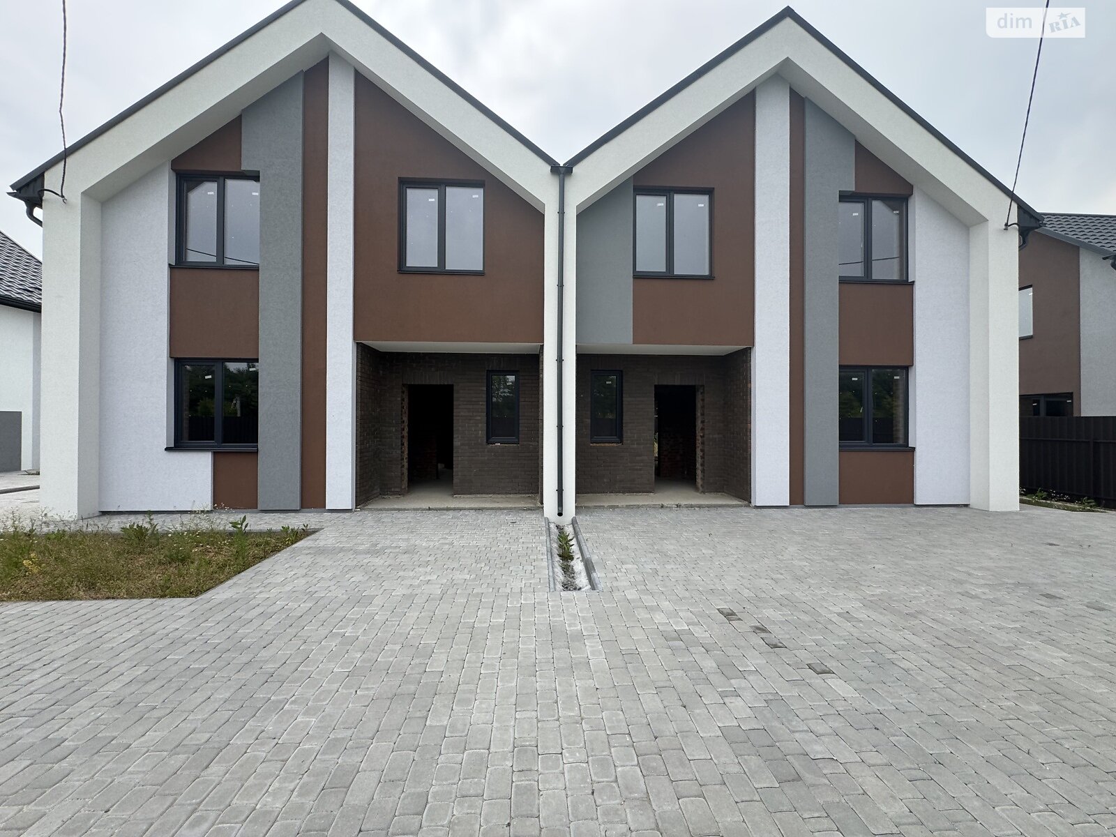 двоповерховий дуплекс, 120 кв. м, цегла. Продаж у Агрономічному фото 1 двоповерховий дуплекс, 120 кв. м, цегла. Продаж у Агрономічному фото 1
