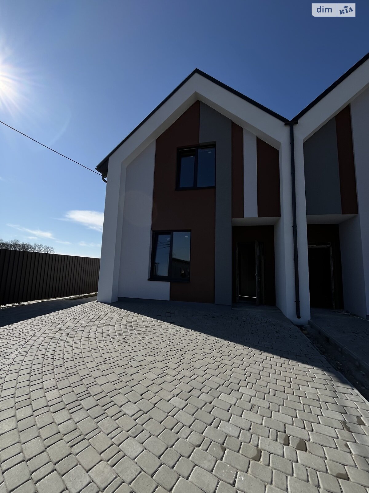 двухэтажный дуплекс, 105 кв. м, кирпич. Продажа в Агрономичном фото 1 двухэтажный дуплекс, 105 кв. м, кирпич. Продажа в Агрономичном фото 1