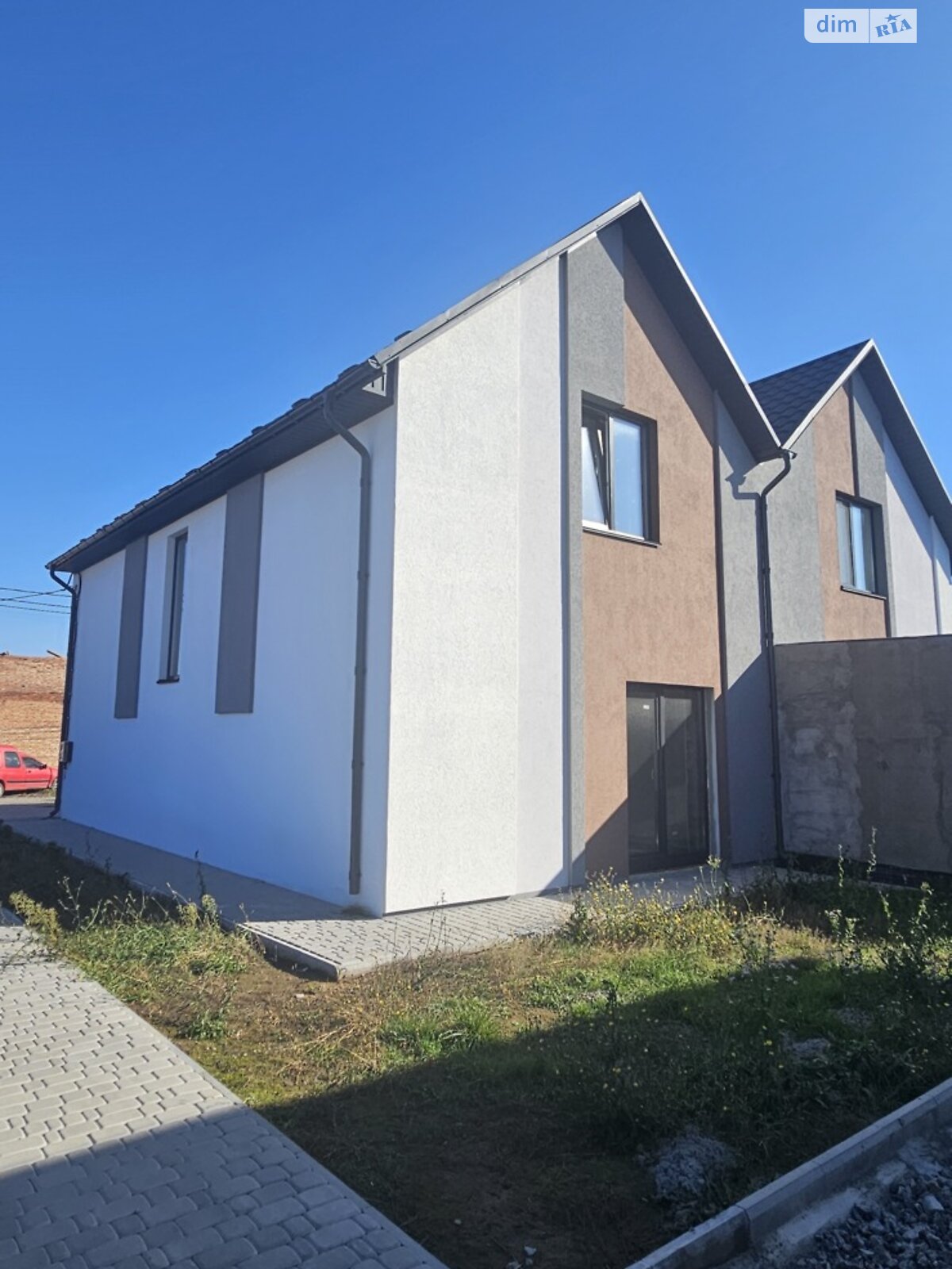 двухэтажный дуплекс, 95 кв. м, кирпич. Продажа в Агрономичном фото 1