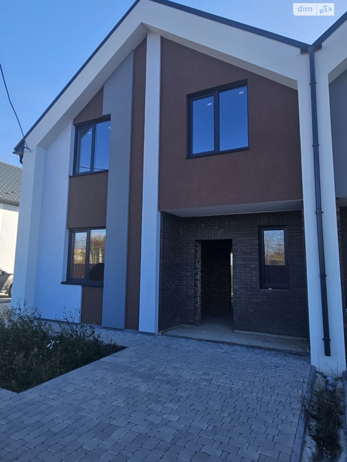 двухэтажный дуплекс, 105 кв. м, кирпич. Продажа в Агрономичном фото 1