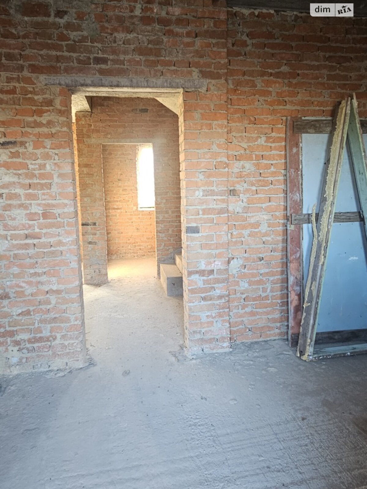 двухэтажный дуплекс, 105 кв. м, кирпич. Продажа в Агрономичном фото 1