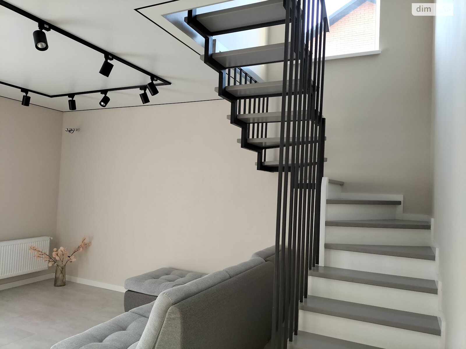 двоповерховий дуплекс, 105 кв. м, цегла. Продаж у Агрономічному фото 1 двоповерховий дуплекс, 105 кв. м, цегла. Продаж у Агрономічному фото 1