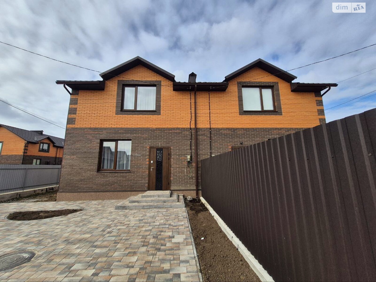 двухэтажный дуплекс, 105 кв. м, кирпич. Продажа в Агрономичном фото 1 двухэтажный дуплекс, 105 кв. м, кирпич. Продажа в Агрономичном фото 1