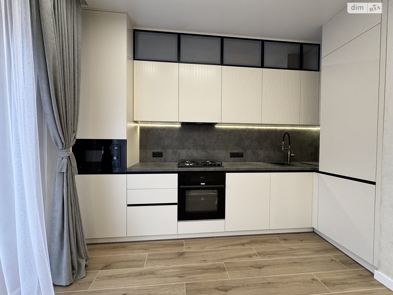 двоповерховий дуплекс, 105 кв. м, кирпич. Продаж у Агрономічному фото 1 двоповерховий дуплекс, 105 кв. м, кирпич. Продаж у Агрономічному фото 1