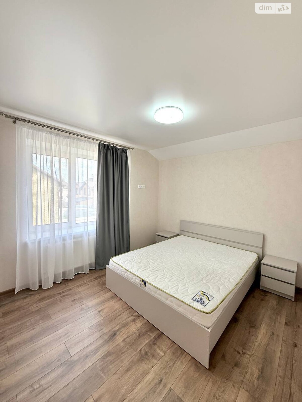 двоповерховий дуплекс, 110 кв. м, кирпич. Продаж у Агрономічному фото 1 двоповерховий дуплекс, 110 кв. м, кирпич. Продаж у Агрономічному фото 1