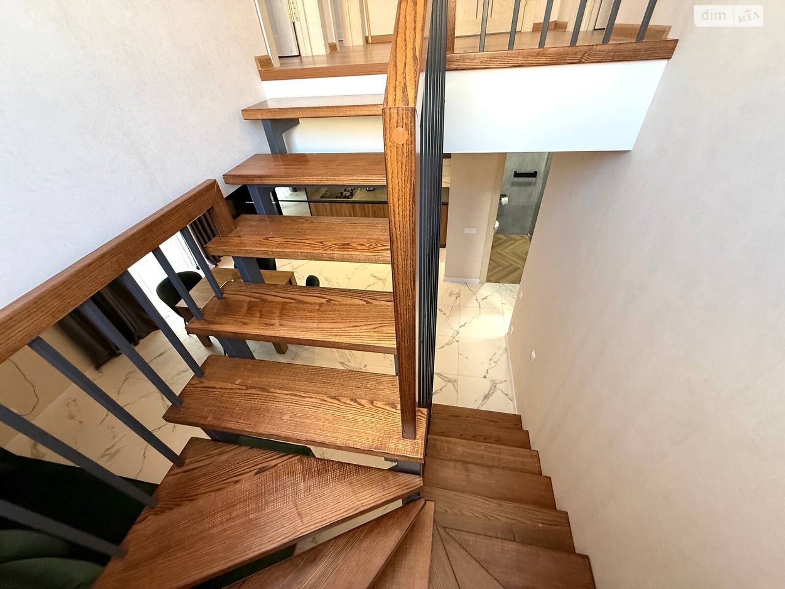 двоповерховий дуплекс, 110 кв. м, кирпич. Продаж у Агрономічному фото 1 двоповерховий дуплекс, 110 кв. м, кирпич. Продаж у Агрономічному фото 1