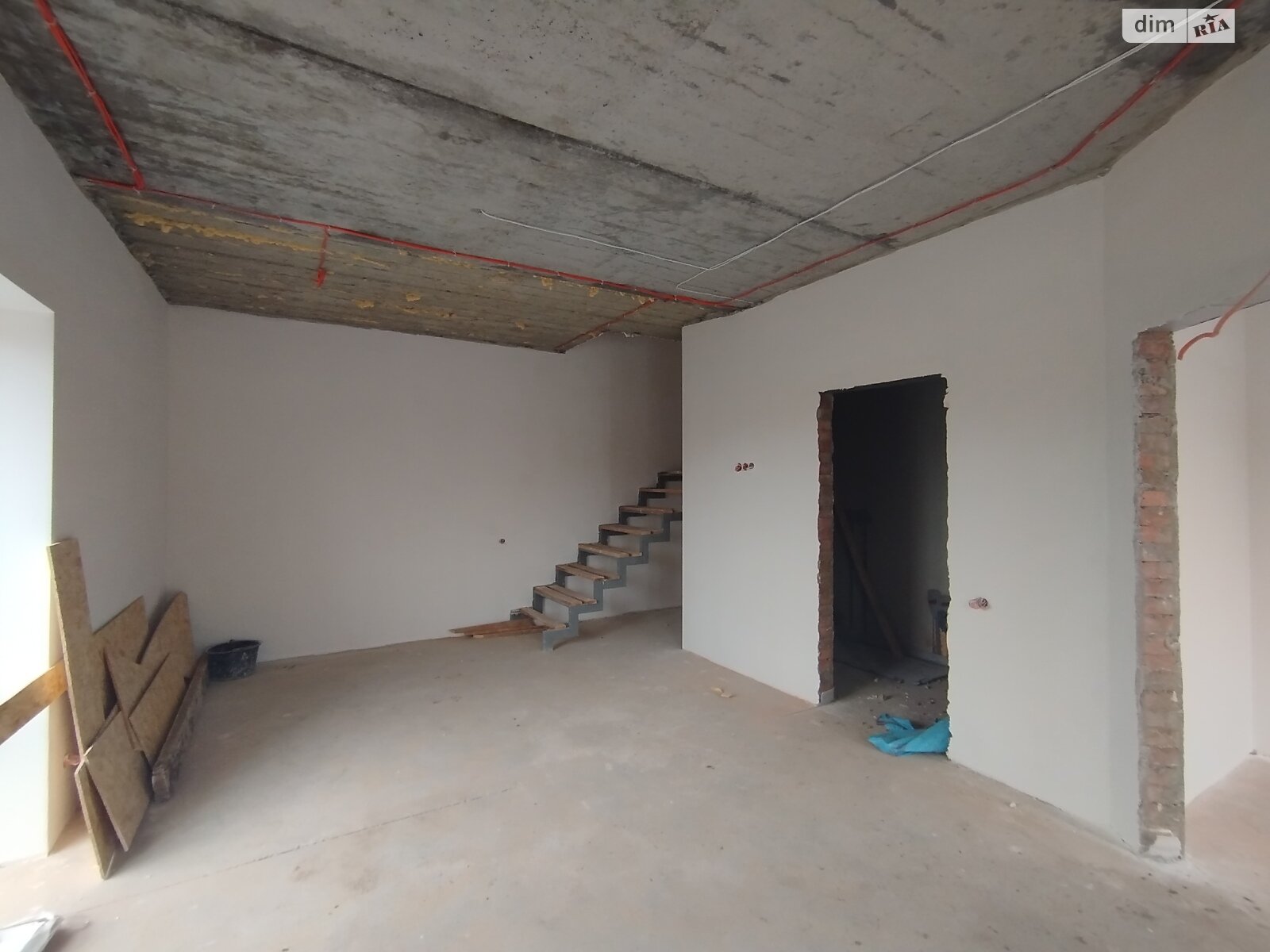 двухэтажный дуплекс, 70 кв. м, кирпич. Продажа в Агрономичном фото 1