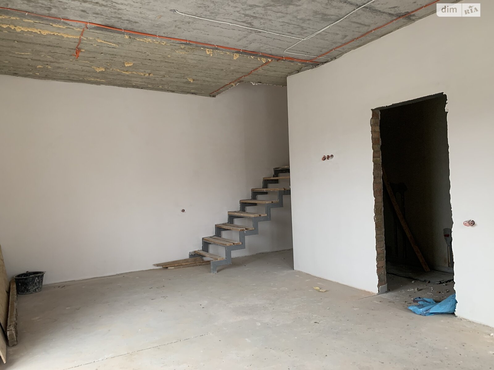 двухэтажный дуплекс, 69 кв. м, кирпич. Продажа в Агрономичном фото 1