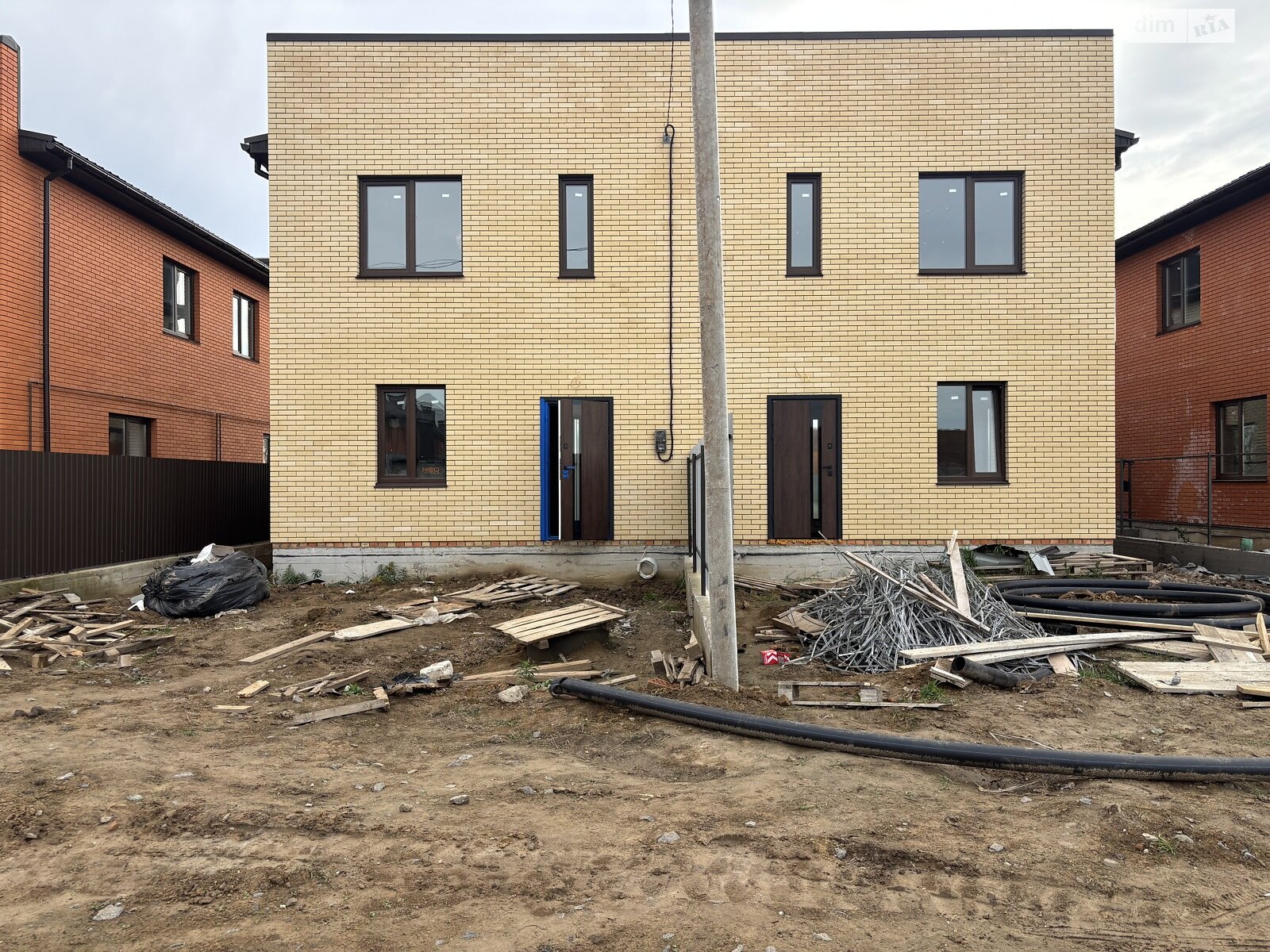 двоповерховий дуплекс, 70 кв. м, цегла. Продаж у Агрономічному фото 1