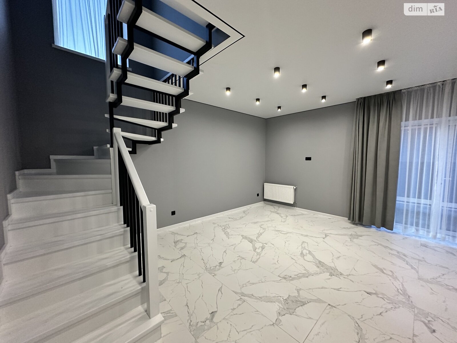 двоповерховий дуплекс, 108 кв. м, цегла. Продаж у Агрономічному фото 1 двоповерховий дуплекс, 108 кв. м, цегла. Продаж у Агрономічному фото 1