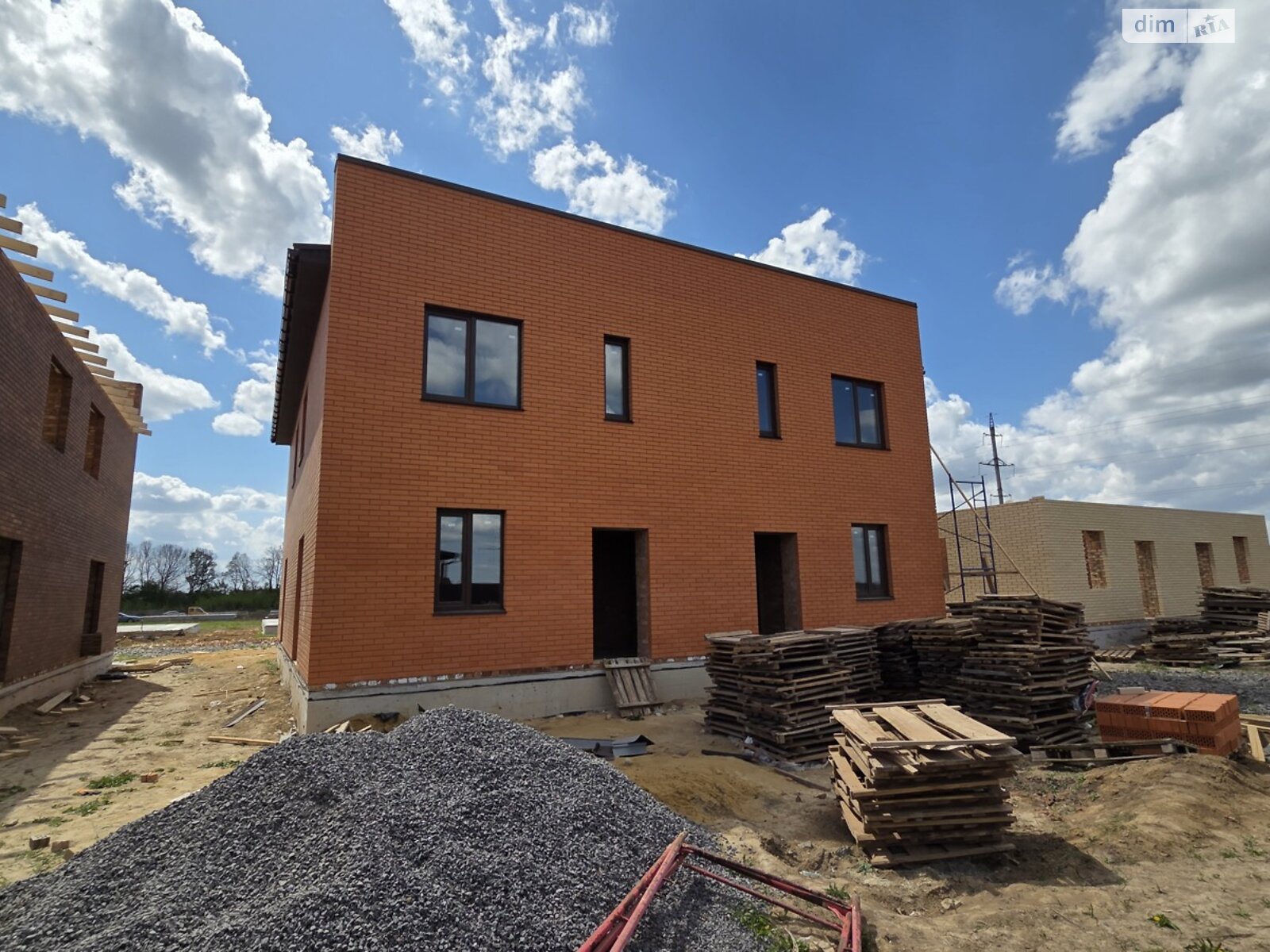 двоповерховий дуплекс, 70 кв. м, кирпич. Продаж у Агрономічному фото 1 двоповерховий дуплекс, 70 кв. м, кирпич. Продаж у Агрономічному фото 1
