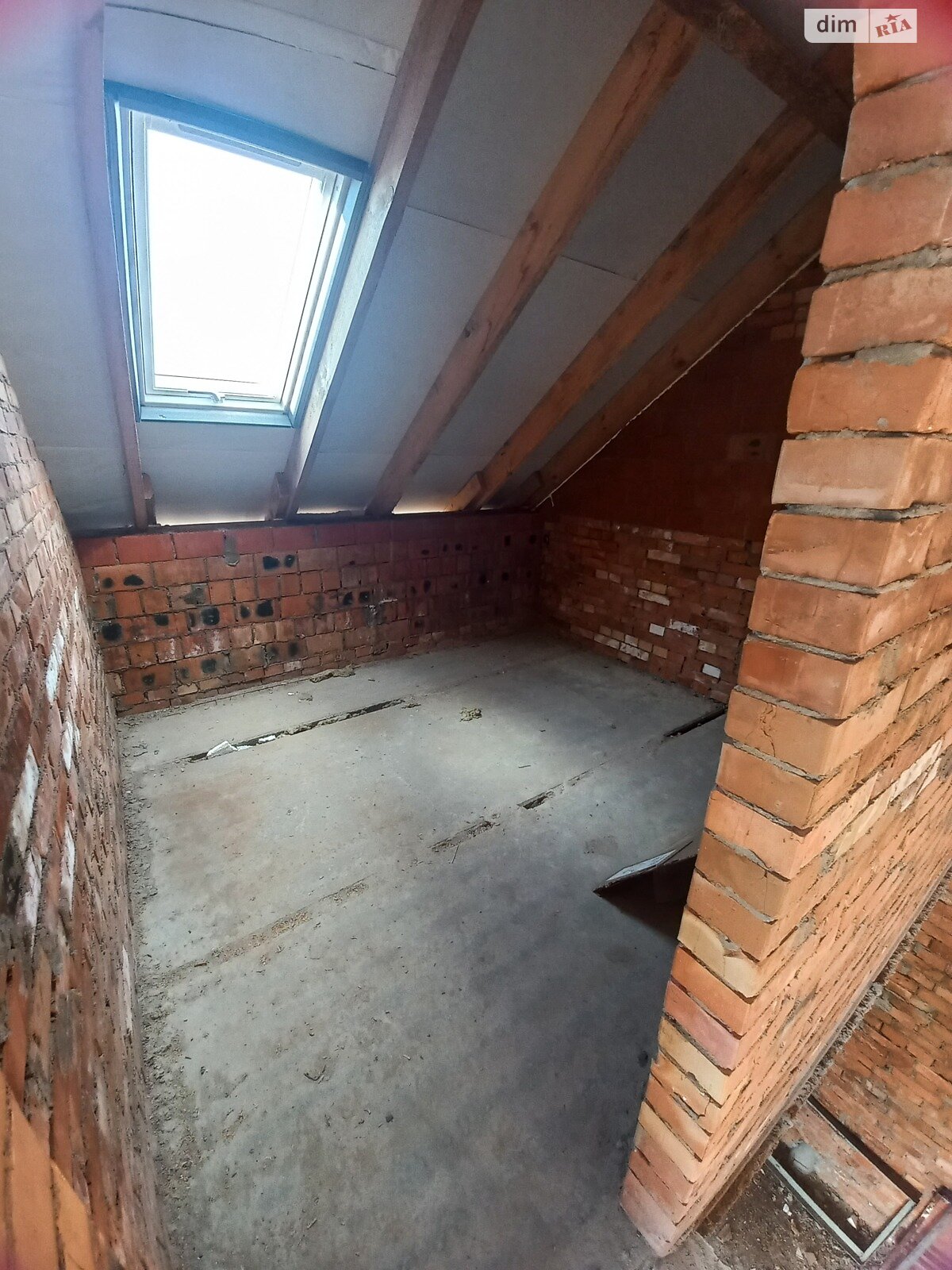 двухэтажный дуплекс, 110 кв. м, кирпич. Продажа в Агрономичном фото 1