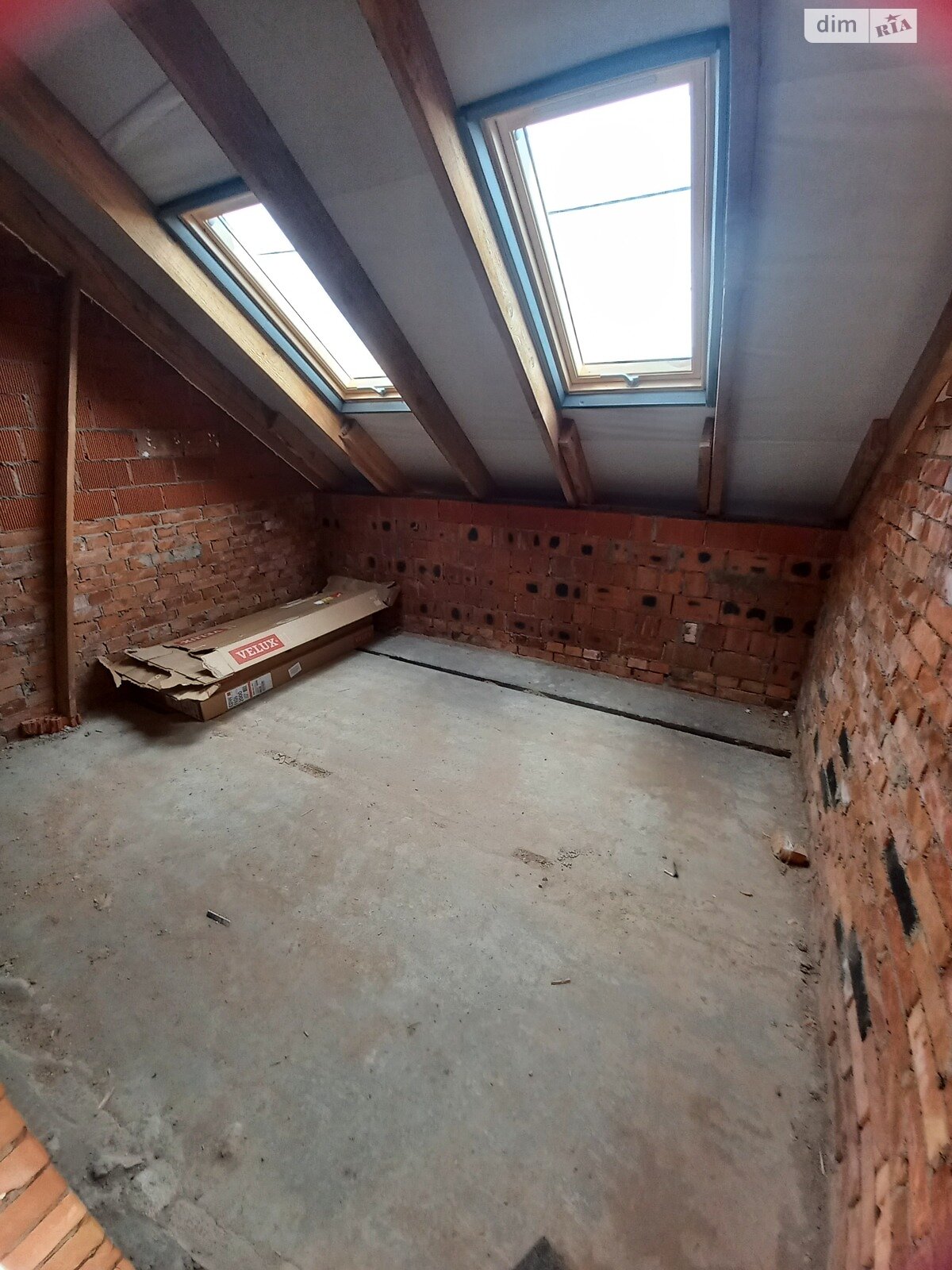 двухэтажный дуплекс, 110 кв. м, кирпич. Продажа в Агрономичном фото 1