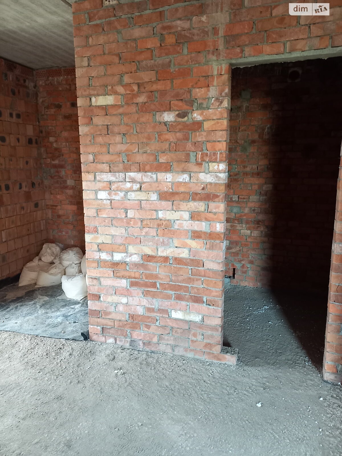 двухэтажный дуплекс, 110 кв. м, кирпич. Продажа в Агрономичном фото 1